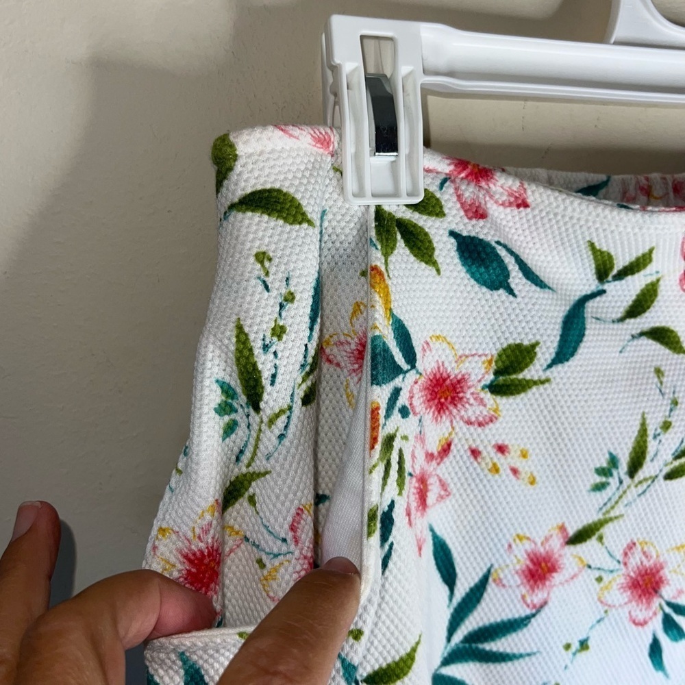 Dress Barn White Floral Button-Front Skort with Pink & Green Print - Picture 5 of 11